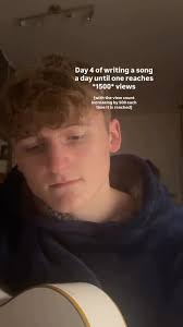 *oodie edition* #samleyden #singersongwriter #songwriting #asongaday #viral