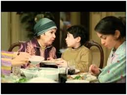 فيلم #عسل_اسود من اكثر الافلام اللي أبدع فيهن احمد حلمي و اتقن الشخصية بعبقرية كبيرة. Ø§Ù„Ù†Ø¨Ø£ Ø¨Ø§Ù„ØµÙˆØ± ÙƒÙŠÙ Ø£ØµØ¨Ø­ Ø´ÙƒÙ„ Ø­Ù…Ø§ØµØ© Ø·ÙÙ„ Ø¹Ø³Ù„ Ø£Ø³ÙˆØ¯ Ø¨Ø¹Ø¯ 8 Ø³Ù†ÙˆØ§Øª Ø¹Ù„Ù‰ Ø§Ù„ÙÙŠÙ„Ù…