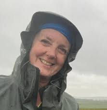 Julie Buchan's Instagram, Twitter & Facebook