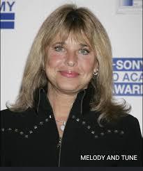 Happy 75th Birthday To Iconic Suzi Quatro💯🎂🍰 Susan Kay Quatro is an  American singer, songwriter, bass guitarist, and actress. Rising to fame in  the 1970s, she achieved international success with hits like