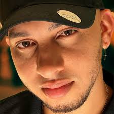 Stream Victor Rey Musa music