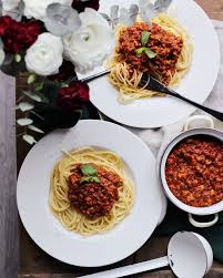 Food 15 Minuten Tofu Bolognese Veganuary Rezepte Bolognese Lebensmittel Essen