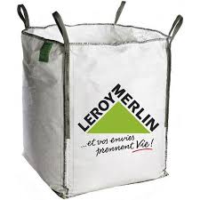 Un terrain de pétanque s'améliore avec le temps, et il vous suffira de remettre du sable pour. Sable Gravier Et Sel De Deneigement Leroy Merlin