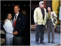 Hackman ist seit 1991 mit betsy arakawa verheiratet und lebt in santa fe in new mexico. Retired Movie Legend Gene Hackman And His Family Have A Look
