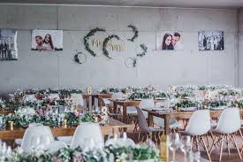Home/ weingut knauß hochzeit/weingut knauss hochzeit. Hochzeitstorte Concretecake Backlinse