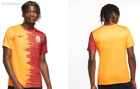 The galatasaray home kit includes a shirt, shorts and socks for a complete look inspired by the elite. Tenace Oceania Tassa Nike Galatasaray 2020 Non Idoneo In Movimento Embody