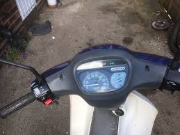 The modenas kriss 110 is offered petrol engine in the malaysia. Modenas Kriss 110 800 2 Bikes C90club Co Uk