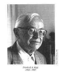 Über die Zusammenordnung der Weltenzweiheit in der Physis