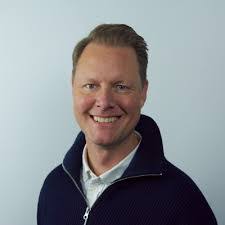 Mario Loera's Instagram, Twitter & Facebook