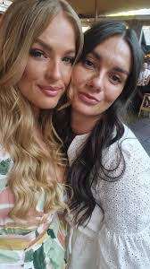 Samantha Dodge's Instagram, Twitter & Facebook