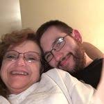 Carol Bendel's Instagram, Twitter & Facebook