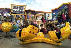 Les visiteurs pourront découvrir ou redécouvrir les attractions. A L Une Des Plus Grande Fete Foraine De France La Foire Saint Romain Crazy Dance 2 Allo T Es Ou