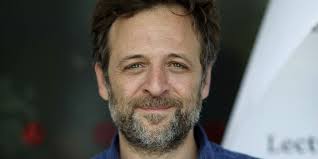 "Le talent de se prendre en photo, des paillettes..." : François-Régis  Gaudry étrille (encore) Jean Imbert