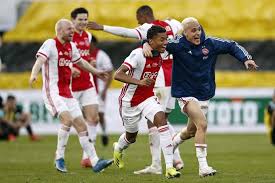 Links to vitesse vs ajax highlights will be sorted in the media tab as soon as the videos are uploaded to video hosting sites like youtube or dailymotion. Invaller Neres Schiet Ajax In Blessuretijd Naar Bekerzege Tegen Tiental Vitesse Toto Knvb Beker Ad Nl