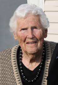 Obituary for Evelyn Clara (Shields) Hammell