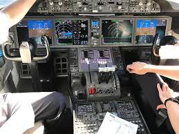 The standard seats in economy feature a redesign of the back literature pocket and tray table to provide additional legspace. Here S A First Look At The Boeing 737 Max 8 Pizza In Motion