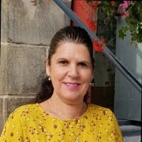 20+ "Miriam Daniels" profiles