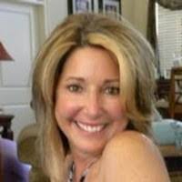 Lisa Hoffmaster's Instagram, Twitter & Facebook