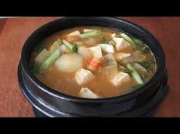 A Belly Full Of Rice And Doenjang Jjigae Makes Me Happy After A Cold Exhausting Night Maangchi S Recipe Http Vegetable Stew Recipe Food Maangchi Recipes