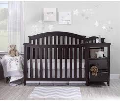 Berkley 4 In 1 Convertible Crib And Changer Decoracion Habitacion Bebe Cuarto De Bebe Dormitorios