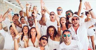 Labour day weekend we are taking time to celebrate the hard work of our honey bees and appreciate the sweet taste of summer. Labor Day White Attire Yacht Party In Boston At Spirit Of Boston