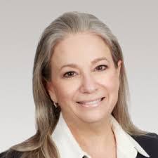 Carrie Mauer's Instagram, Twitter & Facebook