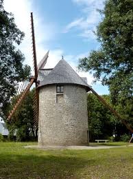 Le Croisic 44 Moulin De La Providence Le Croisic Le Moulin Moulin A Vent