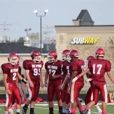 Il est le chanteur des groupes poni hoax, aladdin et paris. Nick Kerkhoff Hudl