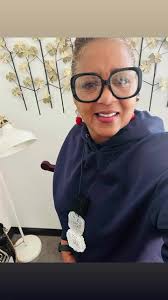 Derrick Bounds play magnificently .