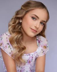 Sneak peak of Teagan Chandelle shoot from Sunday. #photo #photogenic  #headshots #pageant #photographer #winningphotos #finaltouchgirls link to  book: https://visibook.com/finaltouch