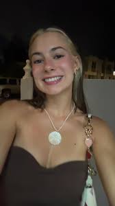 Loraaaa (@amy.lor)'s videos with original sound