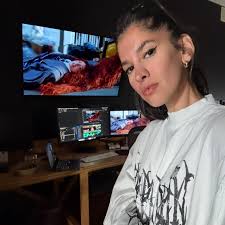 This one will stay with me🗽💔🚊🐀🚲 @chappellroan CHAPPELL ROAN “The  Subway” Editor: Mah Ferraz @mahferraz DIrector: Amber Grace Johnson @agjnyc  Artist: @chappellroan DP: @norm_li Production Company: @objectandanimal EP:  @alexbrinkman Producer ...