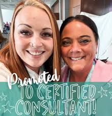 Heyyy!! My name is Amber Sorn and I am here to help host Gavyn's  Fundraiser! I'll tell you a little about myself for those who don't know  me, so I'm not a