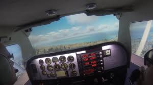 This is my diy cessna 172 cockpit for fsx. 01 Immersive Cessna 172 Home Cockpit Fsx Dubai Local Flight French Youtube