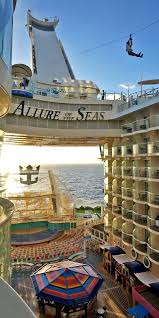 Die symphony of the seas ,von royal caribbean, übernahm dieses jahr, den titel größtes kreuzfahrtschiff der welt. 100 Cruising Ideen Kreuzfahrt Kreuzfahrtschiff Schiff