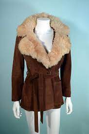Vintage 60s 70s Boho Brown Suede Jacket Shearling Fur Collar Patch Pockets Xs S Suede Coat Outfits Brown Suede Jacket Fur Collar Jacket
