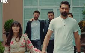 Turkish women beautiful turkish beauty masha and the bear bruce springsteen turkish actors top photo woman face actors & actresses photo and video. Alihan Ile Zeynep Arasindaki Boy Farkini Bosver Onur Tuna Diyor Ki Sevda Bana Tepeden Bakiyor
