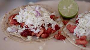 Wheat and meat are two staples of sonoran cuisine, and pati shows her take on a classic recipe that uses both, a carne con chile burrito. Pati S Mexican Table Los Mochis Street Taco Favorites Episode Trailer Youtube