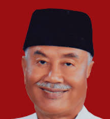 Datuk seri razali ibrahim (born 14 october 1970) is a malaysian politician who served as the member of parliament (mp) for the muar for three consecutive terms from march 2004 to his defeat to syed saddiq in the general election in may 2018. Supreme Council Members Umno