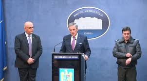 Manual de prim ajutor calificat , autori, raed arafat si hajnal vass, 2009, i.s.b.n. Se PregÄƒteÈ™te Demiterea Lui Raed Arafat Din Mai È™i De La È™efia Dsu Cine Ar Urma SÄƒ I Ia Locu Este O SurprizÄƒ TotalÄƒ Surse