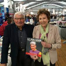 Poulidor, lui, montera pour la première fois sur la deuxième marche du podium. Facebook