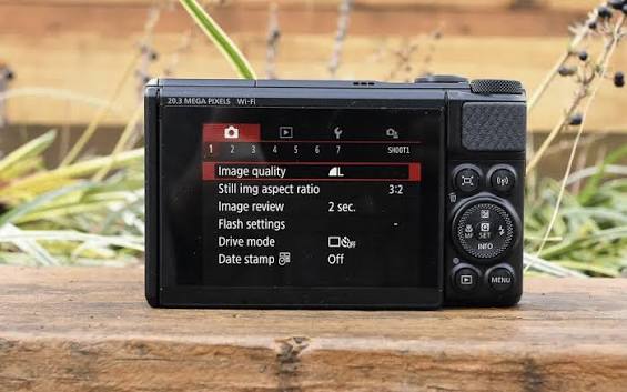 Máy ảnh Canon Powershot SX740HS (Nhập Khẩu) giá tốt, Trả Góp 0%