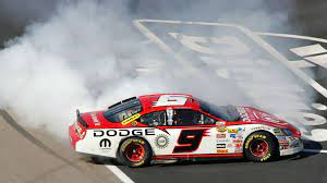 Kasey kahne was born in enumclaw, washington on april 10, 1980. 11 Tracks Where Kasey Kahne Has Won Cup Series Races Fox Sports