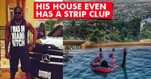 Chris gayle house pool and chris gayle lifestyle 2020, house, cars, family, biography, net worth, records, career & income. Chris Gayle Has The Most Luxurious Mansion You Ll Go Crazy Seeing The Pictures Rvcj Media