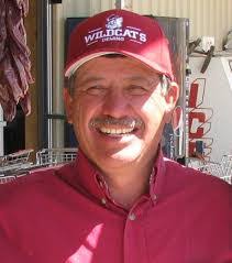 Elia Holguin's Instagram, Twitter & Facebook