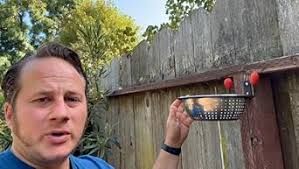 Amazon.com : Karshall Tree Mounted Squirrel Feeder with 2 Corn Cob Holders,  Removable Metal Bowl Squirrel Feeders for Outside with Drainage Holes,  Sturdy Metal Structure Use Longer and More Food Choice-Easy Clean :