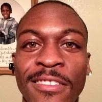 Sergio Rogers's Instagram, Twitter & Facebook