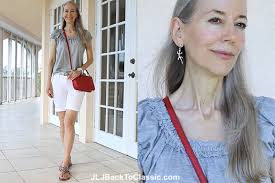 Video) Classic Fashion Over 40: Red, White, and Gray Casual Feminine Shorts  Outfit