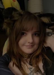 Twitch Streamers Sharing Experiences and Promotions