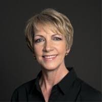 Melissa Lepine's Instagram, Twitter & Facebook